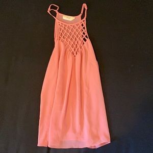 Pink flowy tank top